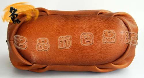 80060 ��ƷƷ�|(zh��) Prada�μ�� �����_(d��) Prada�\��ɫ�ߙnţƤ���eŮ��