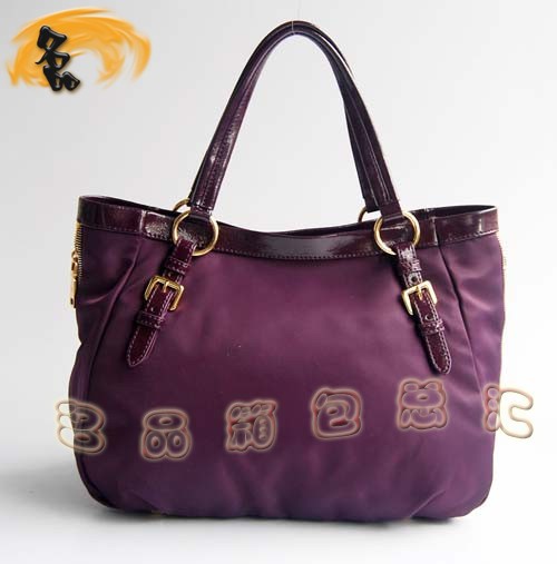 138501 Prada������겼Ů�� �����_������ Prada�μ�� ��ɫ