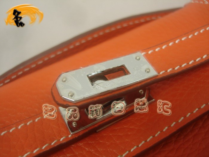 Hermes ��֦�y  ����� Hermes �¿�r�����eŮ�� Hermes Kelly �P���