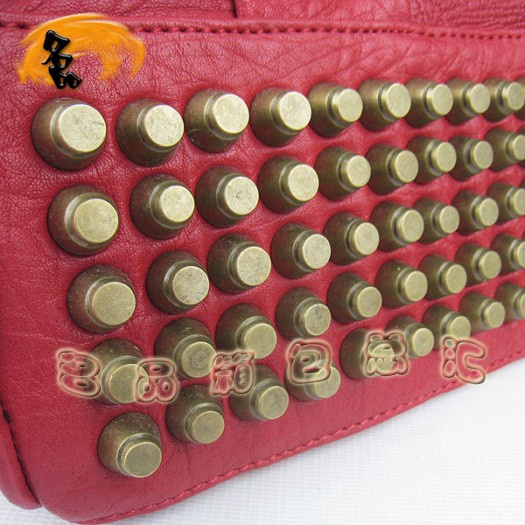 63460 熱賣新款明星酷炫 Aslexander Wang/亞利山大王 柳釘手提包 紅色