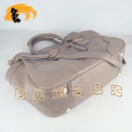 1558 Prada���¿� ţƤ �r�����eŮ�� �����_����� Pradaб��� ��ɫ