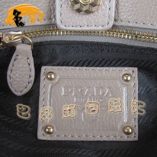 1558 Prada���¿� ţƤ �r�����eŮ�� �����_����� Pradaб��� ��ɫ