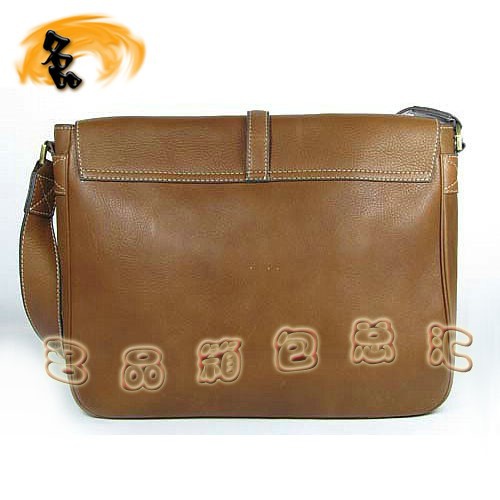 7813 一比一品質 瑪百莉 最新款時尚休閑男士斜挎包 Mulberry男包 土黃色