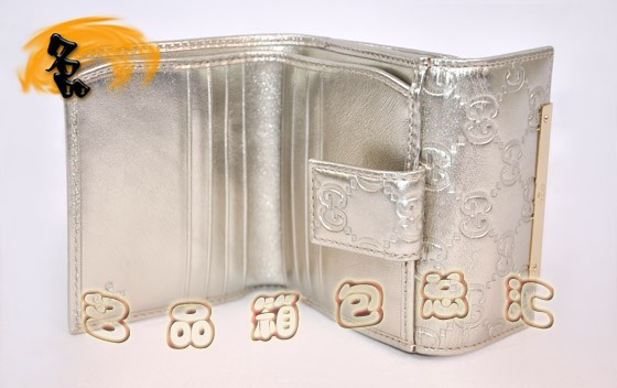 112716 GUCCI最新款 時(shí)尚女士錢(qián)包 GUCCI錢(qián)包 GUCCI短款錢(qián)夾 銀色