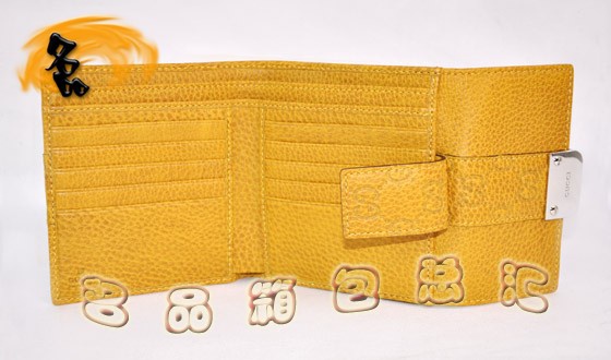 233011 GUCCI�����X�� GUCCIţƤ���� �̿��X�A Ů�� GUCCI�X�� ���Sɫ