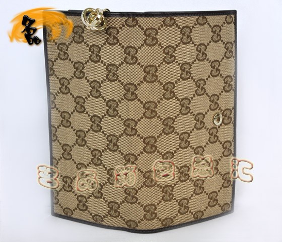 233024 GUCCI������ GUCCI�X�� �pG���� ����Ƥ GUCCI�r�����e�X��