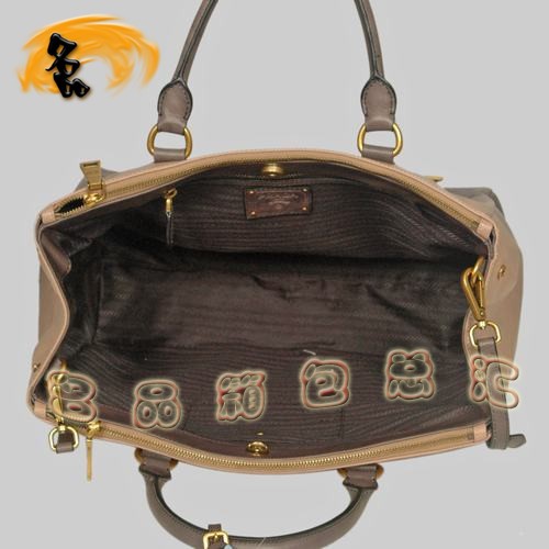 8587  Prada���¿�r(sh��)�����eŮ�� �����_(d��)��(j��ng)������� Pradaб��� �����ɫ