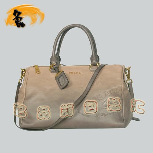 8589 Prada最新款時尚休閑女包 普拉達經典手提包 Prada斜挎包 黑配粉色