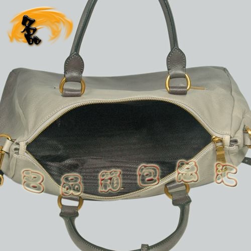 8589  Prada���¿�r(sh��)�����eŮ�� �����_(d��)��(j��ng)������� Pradaб��� �����ɫ