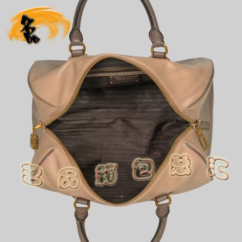 8599  Prada�r(sh��)���¿����eŮ�� �����_(d��)��(j��ng)������� Pradaб��� �����ɫ