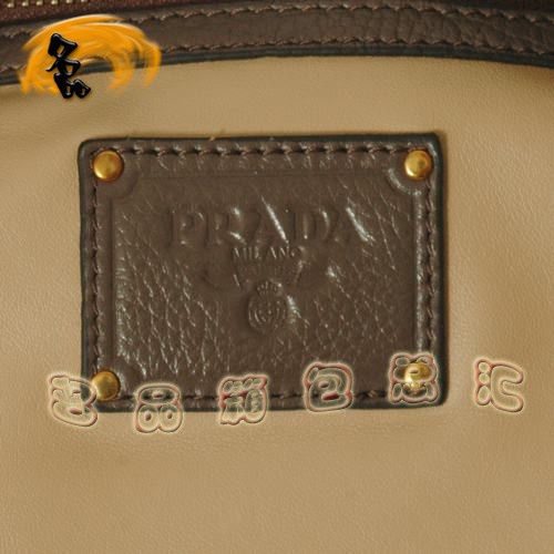 161833 Prada經(jīng)典女包 普拉達絢麗時尚新款單肩女包 Prada斜挎包 深灰色