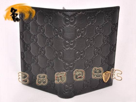 103608 Gucci�̿��X�� Gucci���� �M��ţƤ�pG�����п��X�� Gucci�а� ��ɫ