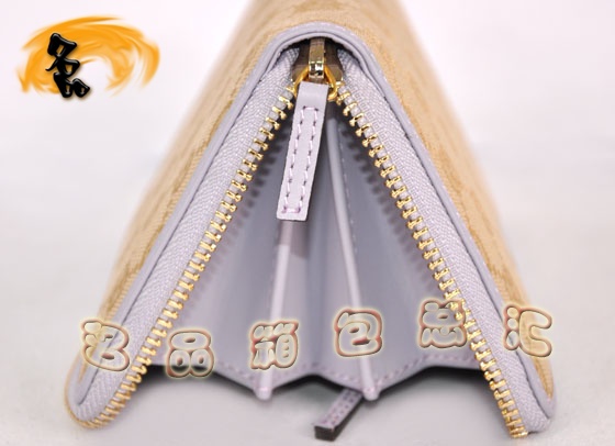 112724 һ��һƷ�|(zh��) Gucci���¿� �����pG�����L���X�� GucciŮ�� ����\��ɫ