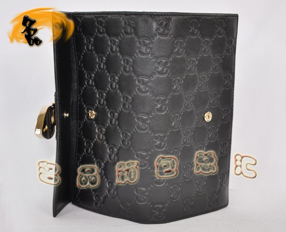 152747 Gucci�X�� Gucci�M(j��n)��ţƤ�pG�����r(sh��)�����eŮ�� Gucci�L(zh��ng)���X�� ��ɫ