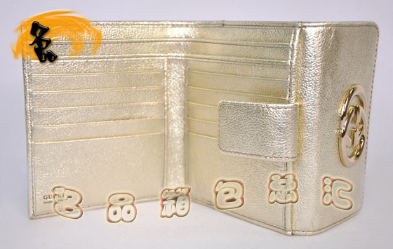 162759 ԭ��һ��һƷ�|(zh��) �M(j��n)�ڸߙnţƤŮʿ�X�A Gucci�̿��X�� Gucci�X�� �\��ɫ