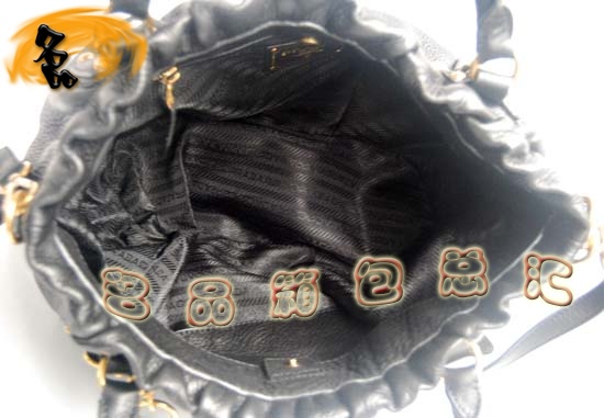 80066 ��ƷƷ�| Prada���¿� �M��ţƤ�r��Ů�� Pradaб��� Prada����� ��ɫ