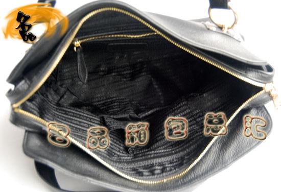 65826 Prada���¿� �����_�r��Ůʿ�μ�� Prada�M�ڸߙnţƤŮ�� ��ɫ