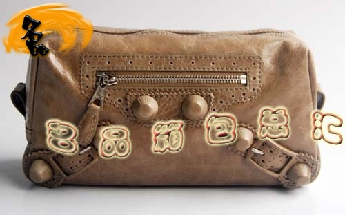 084611 Balenciaga手拿包 進口牛皮時尚女士手包 巴黎世家女包 手抓包 杏色