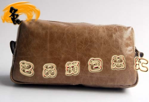 084611 Balenciaga手拿包 進口牛皮時尚女士手包 巴黎世家女包 手抓包 杏色