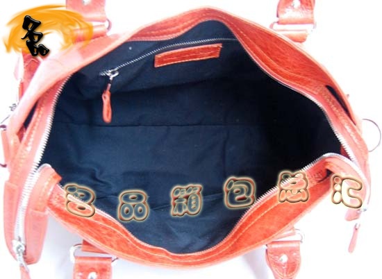 084328A Balenciaga�μ�� Balenciaga�C܇�� ������������� �M����ƤŮ�� ��ɫ