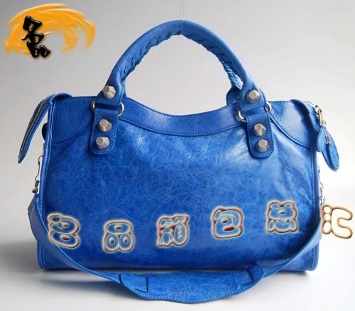 084332A Balenciaga�C܇�� �μ�� ������������� �M����Ƥ���yᔕr��Ů�� �{ɫ