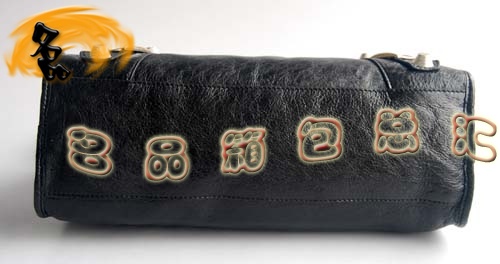 084332A Balenciaga�C܇�� �μ�� ������������� �M����Ƥ���yᔕr��Ů�� ��ɫ