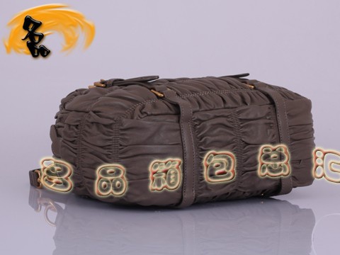 BL0397 �����_(d��)���¿��ް���Ƥ����� Pradaб��� �����_(d��)���e�� PradaŮ�� ����ɫ