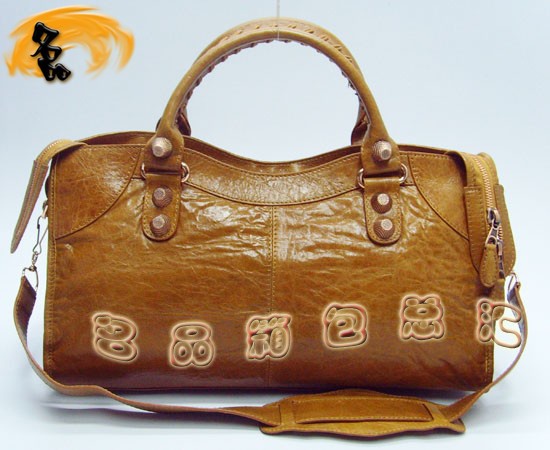 084328B  BalenciagaŮ�� ����� �������҆μ�� �M(j��n)����Ƥ�r(sh��)�����eŮ�� �ɫ