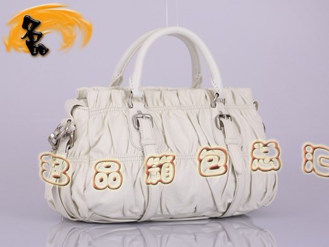 BN1407 ��ƷƷ�| �����_��ƤŮʿб��� ���¿��ް�ϵ��Ů�� Prada����� ��ɫ