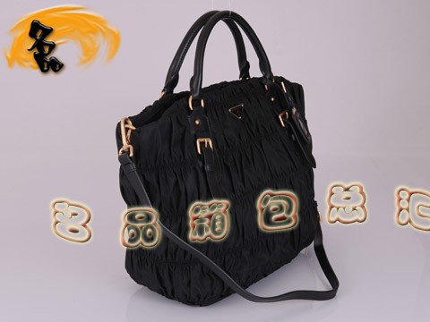 BN1611 �����_���¿��ް�ϵ��Ů�� ��ˮ��������Ůʿб��� Prada����� ��ɫ