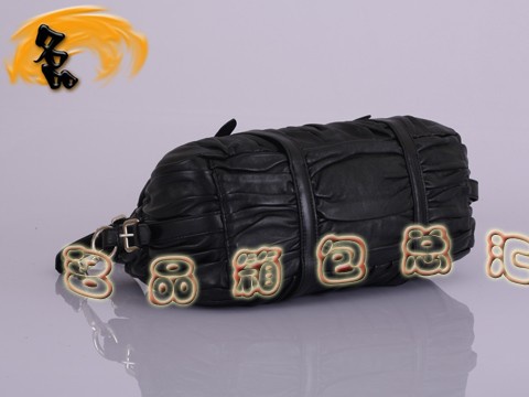 BN1407 正品品質 普拉達羊皮女士斜挎包 最新款褶皺系列女包 Prada手提包 黑色