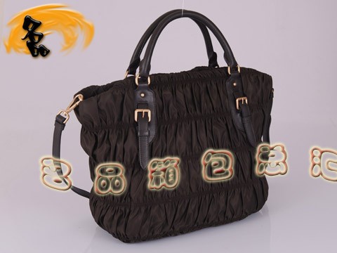 BN1611 �����_(d��)���¿��ް�ϵ��Ů�� ��ˮ��������Ůʿб��� Prada����� ��ɫ