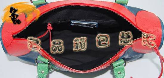 084324 Balenciaga�C܇�� ����� �������҆μ�� �M��ţƤ����r��Ů�� ���{ɫ