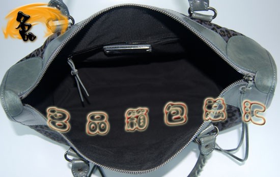 084324 Balenciaga女包 巴黎世家手提包 進(jìn)口牛皮經(jīng)典時尚女包 深銀灰色