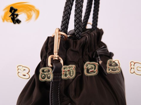 BN1778 Prada����� �����ˮ��������Ů�� Pradaб��� �����_���e�� ��ɫ