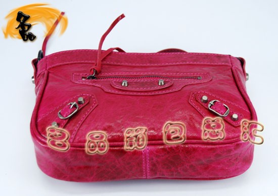 084980 巴黎世家斜挎包 進(jìn)口羊皮時(shí)尚休閑女包 Balenciaga女包 斜挎包 桃紅色