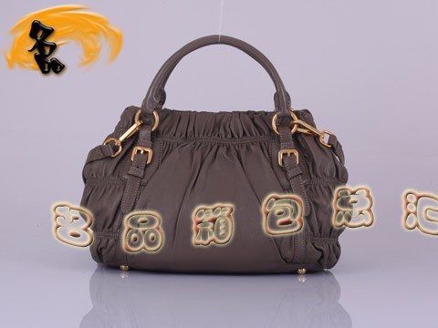 BN1791 �����_���¿��ް���Ƥ�r��Ůʿ���e�� Prada����� Pradaб��� ����ɫ