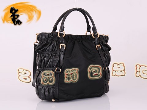 BN1790 �����_(d��)���¿��ް�ϵ����ƤŮ�� Prada����� Pradaб��� ��ˮ������ ��ɫ