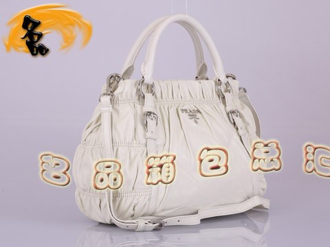 BN1791 �����_���¿��ް���Ƥ�r��Ůʿ���e�� Prada����� Pradaб��� ��ɫ