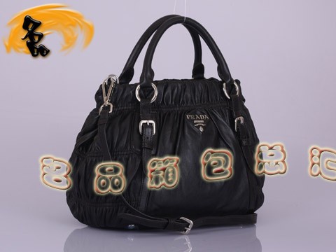 BN1791 �����_(d��)���¿��ް���Ƥ�r(sh��)��Ůʿ���e�� Prada����� Pradaб��� ��ɫ