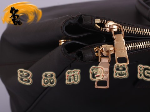 BN1802 �����_(d��)����� �M(j��n)��ţƤŮ�� Prada����� ԭ��һ��һƷ�|(zh��) ��ɫ