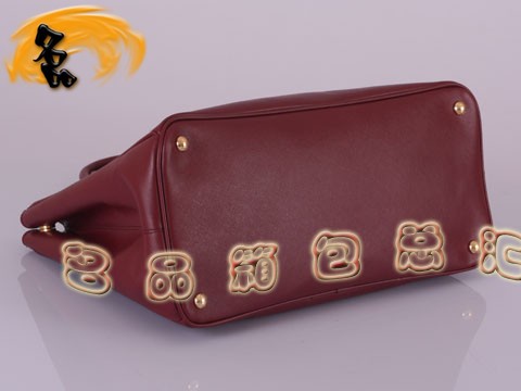 BN1844 Prada最新款十字紋進口牛皮女包 普拉達手提包 Prada手提包 紫紅色