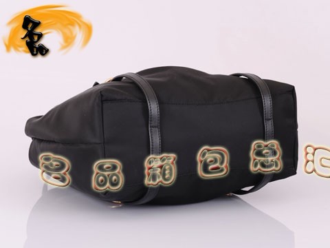 BR3919  Prada���e�� �����_�μ�� ��ˮ��������Ů�� ������ ��ɫ