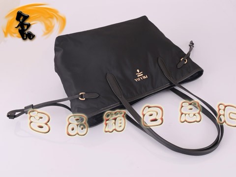 BR3924 普拉達單肩包 Prada休閑包 防水尼龍帆布女包 帆布包 黑色