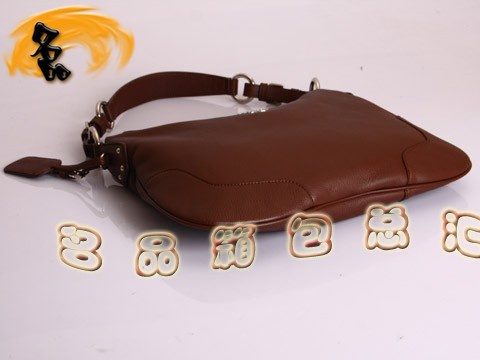 BR3373 Prada���e�� �����_�μ�� �¿�r�а� �ߙn�^��ţƤ��  ����ɫ