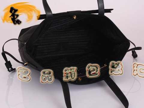 BR4022  Prada���e�� �����_�μ�� ������ ��ˮ��������Ů�� ��ɫ