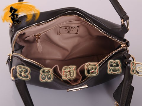 BR4418  Prada�μ�� �����_����� �¿�Ůʿ���e�� �M���^��ţƤŮ�� ��ɫ