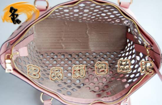 1020 Prada ���¿� �r�����eŮʿ�μ�� PradaŮ�� ԭ��һ��һƷ�| �ۼtɫ