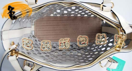 1020 Prada ���¿� PradaŮ�� �r�����eŮʿ�μ�� ԭ��һ��һƷ�| �װ�ɫ