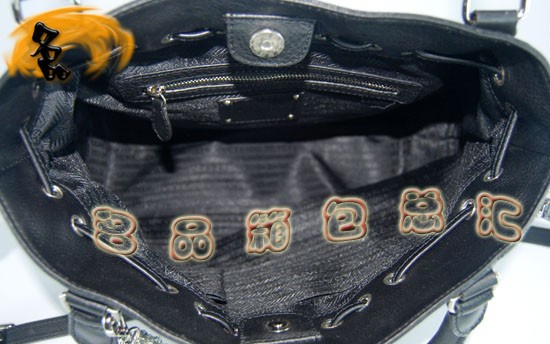 5669 Prada女包 Prada時尚休閑女士單肩包 最新款女包 普拉達斜挎包 黑色